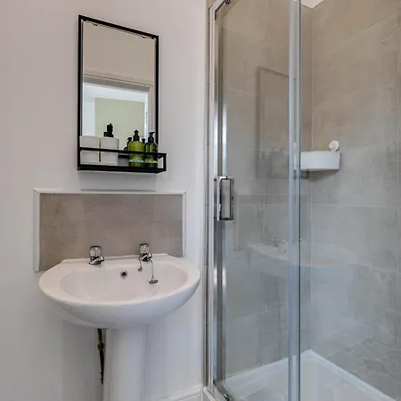 アパート No 2 At Empire 39